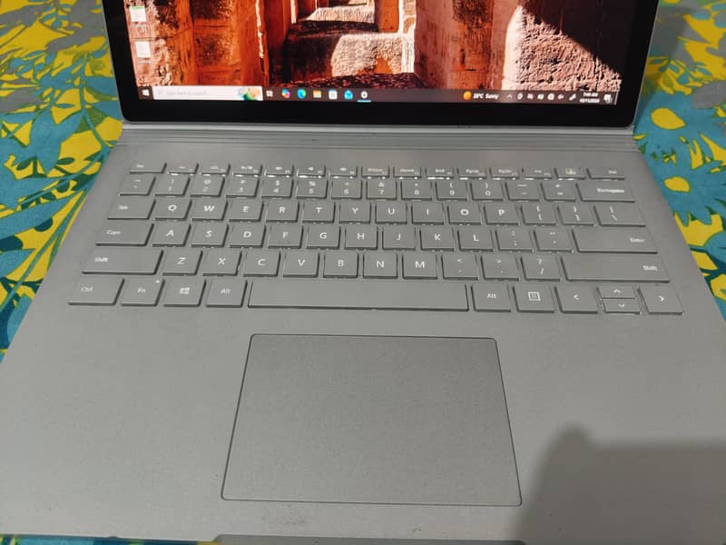Microsoft Surface Book 4
