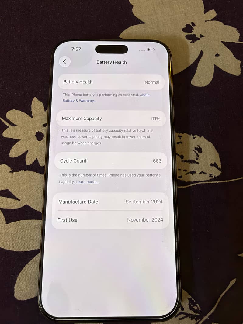 Iphone 16 pro max 4
