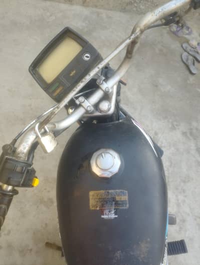 Captain 70cc 2012 Model KGB-2408 Karachi Number For Sale