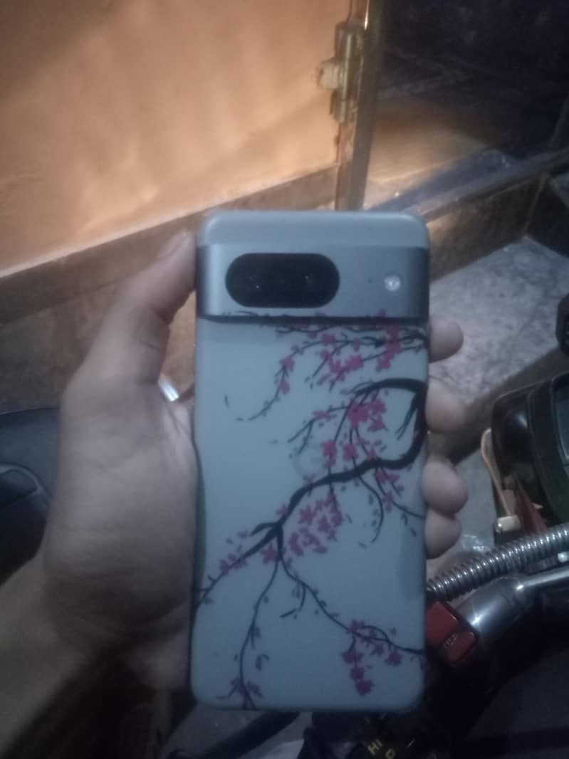 Google Pixel 8 1