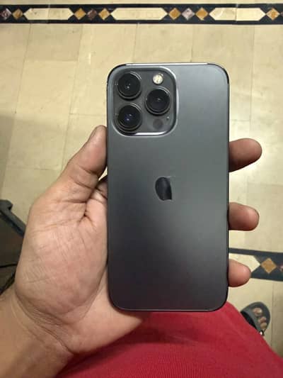 Apple iPhone 13 Pro