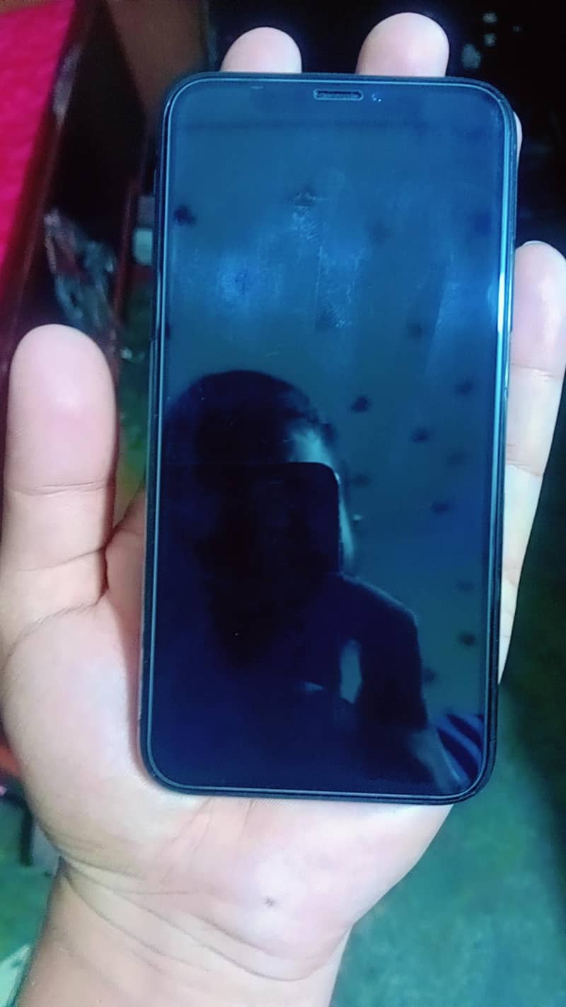 Apple iPhone X 3