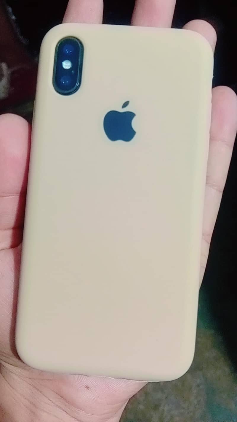 Apple iPhone X 5