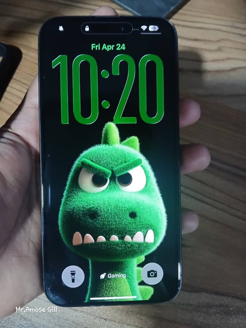 Apple iPhone 15 Pro Max 0