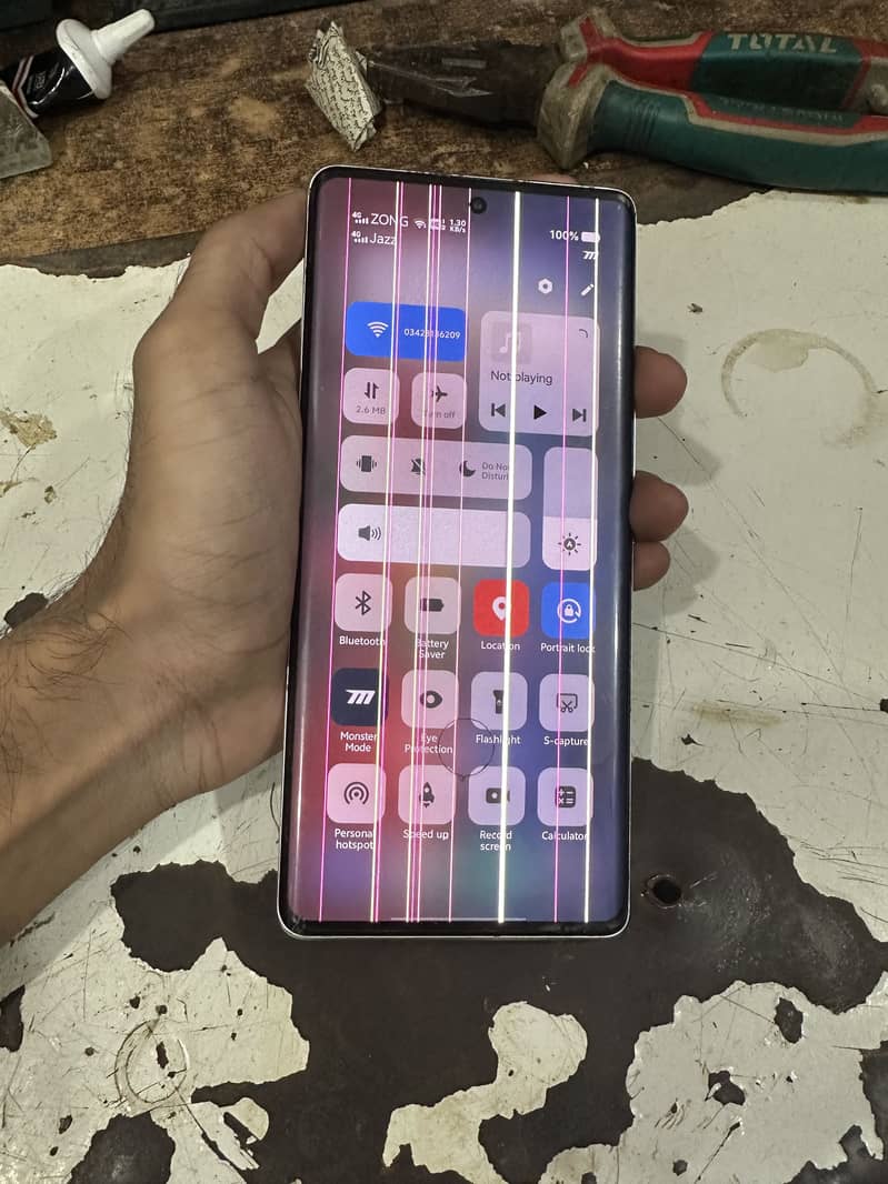 IQOO 8 pro 3