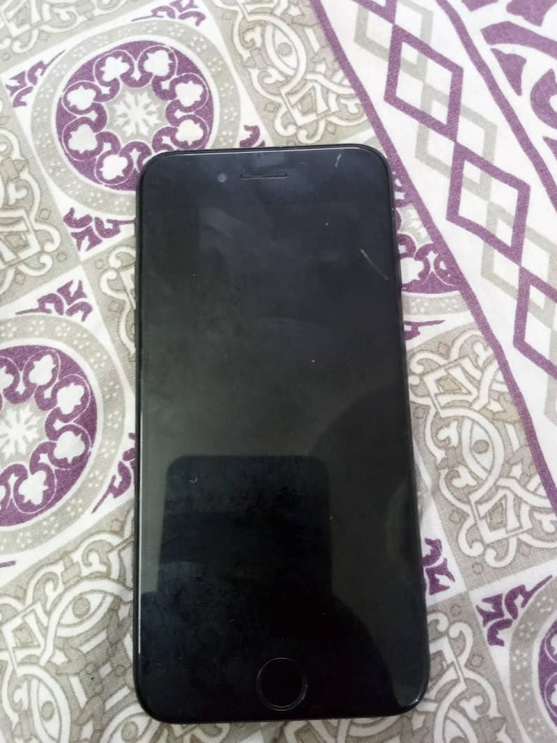Apple iPhone 7 10