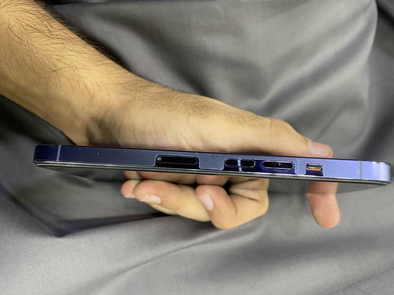 Apple iPhone 13 Pro 3