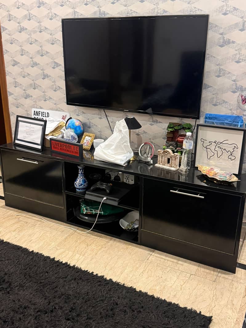 TV Console table 3