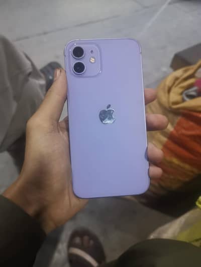 Apple iPhone 12