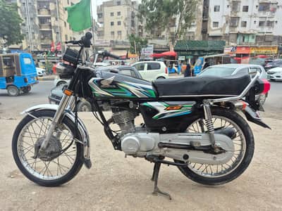 Honda CG 125 2023