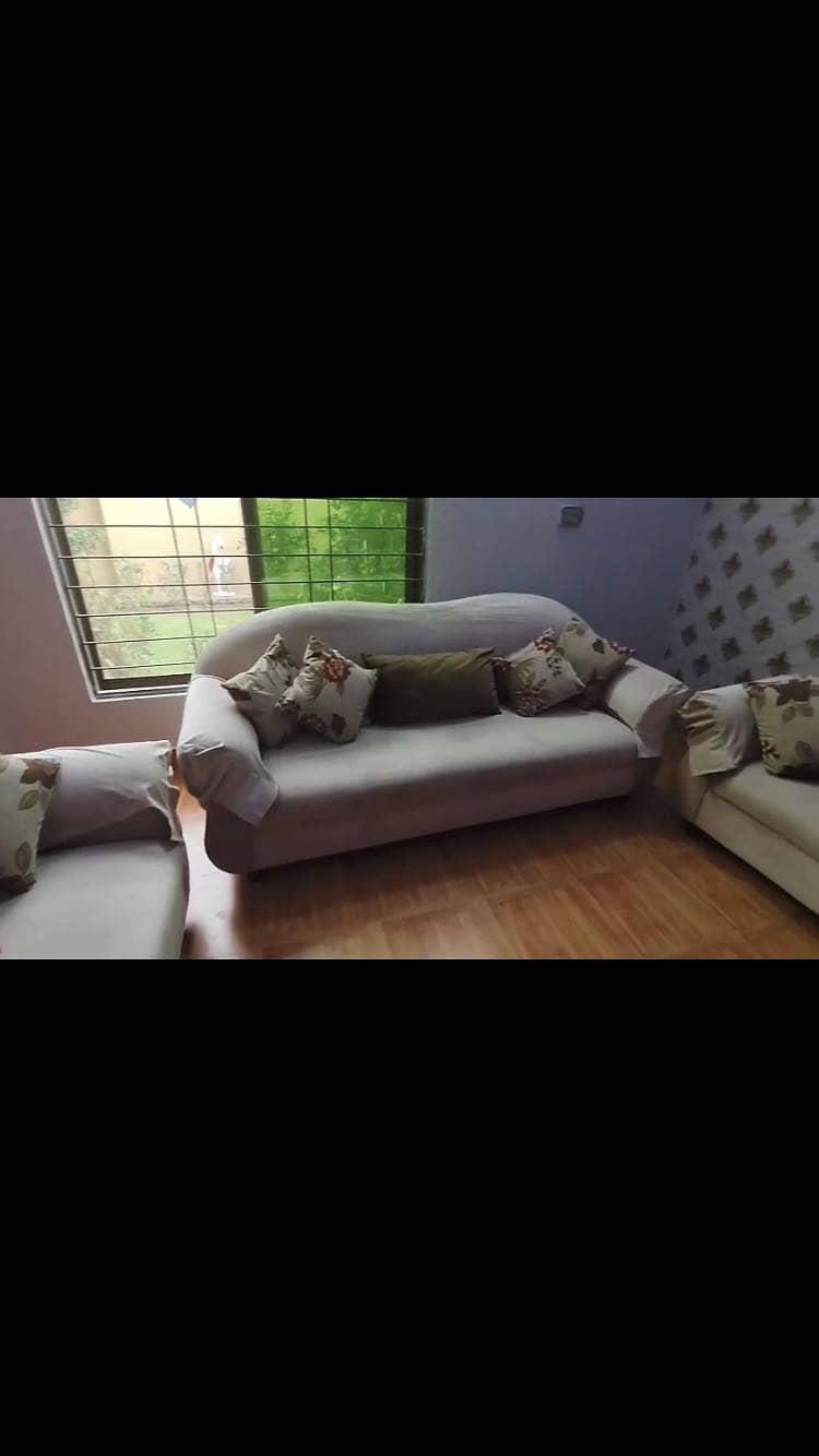 Sofas ,Central Table & Fancy Lights 2
