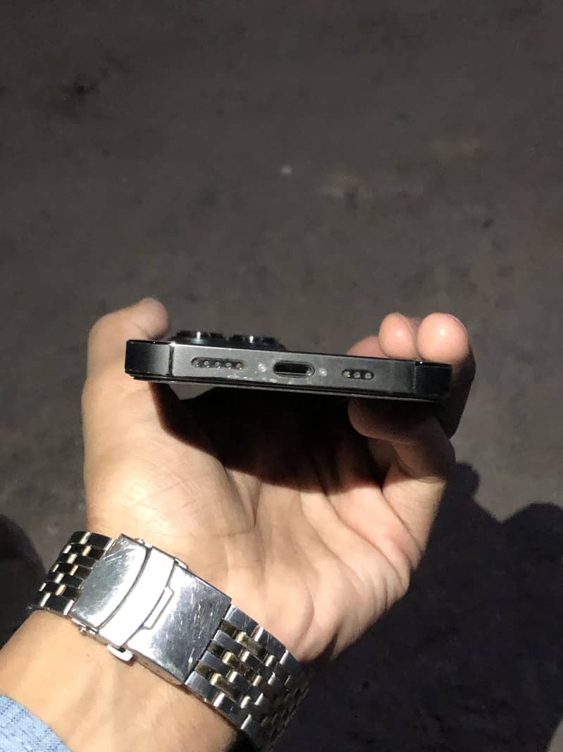 Apple iPhone 13 Pro 5