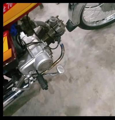 Honda CD 70 contact my WhatsApp 03/06/47/57/753