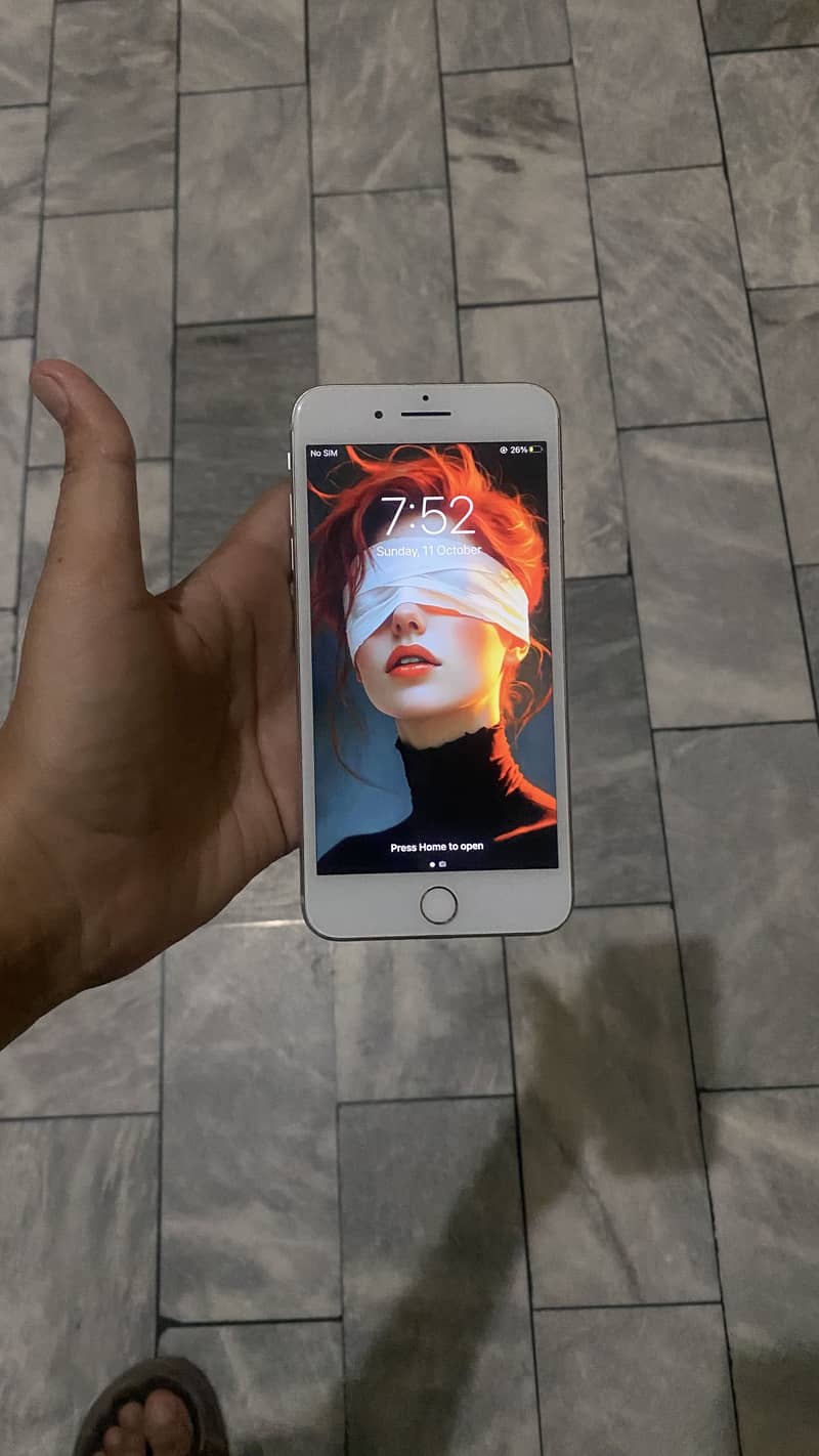 iPhone 7Plus (Pta Approved) 3