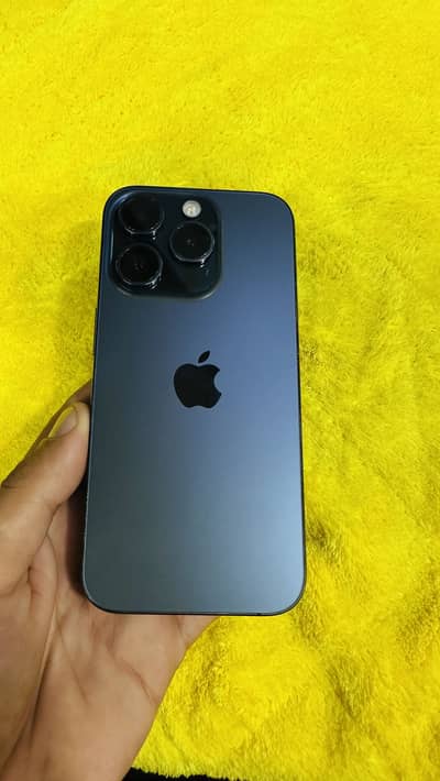 Apple iPhone 15 Pro 128gb 87 battery health