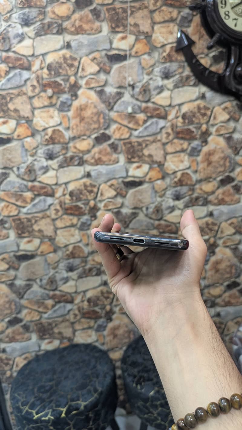 Google Pixel 8 Pro 1