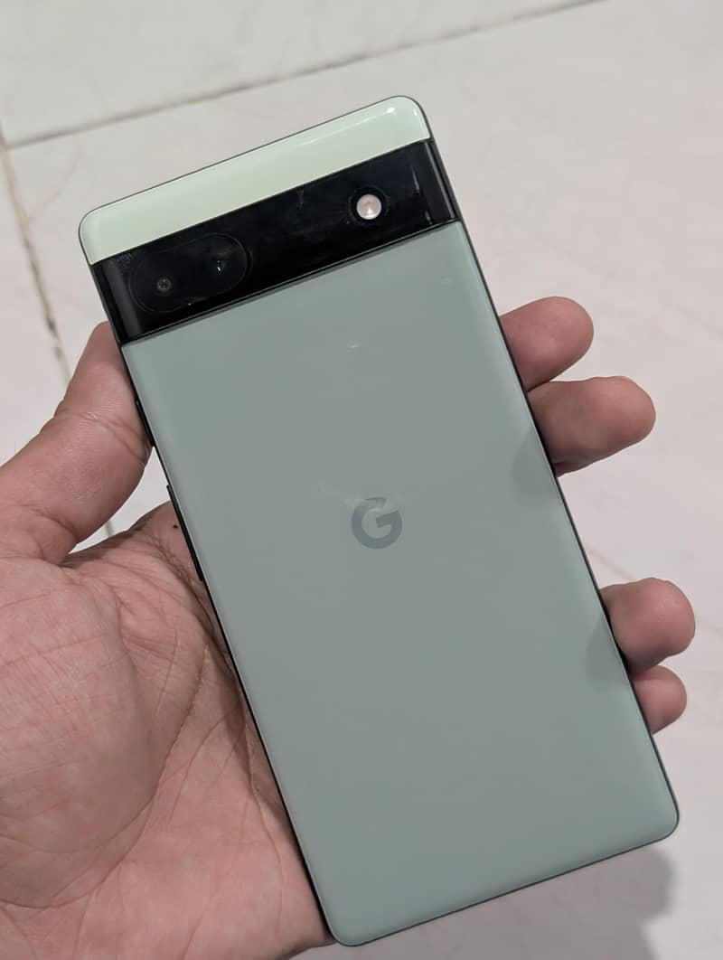 Google Pixel 6a 1