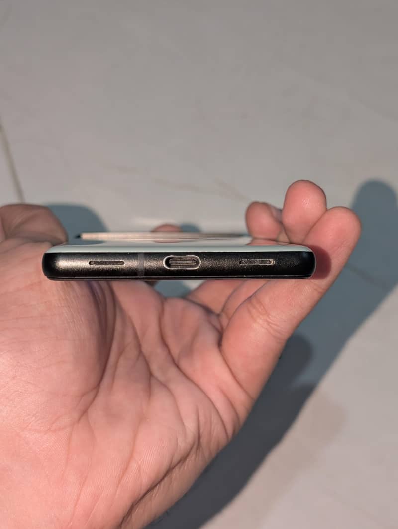 Google Pixel 6a 3