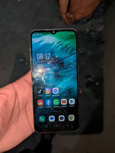 Infinix Hot 10i