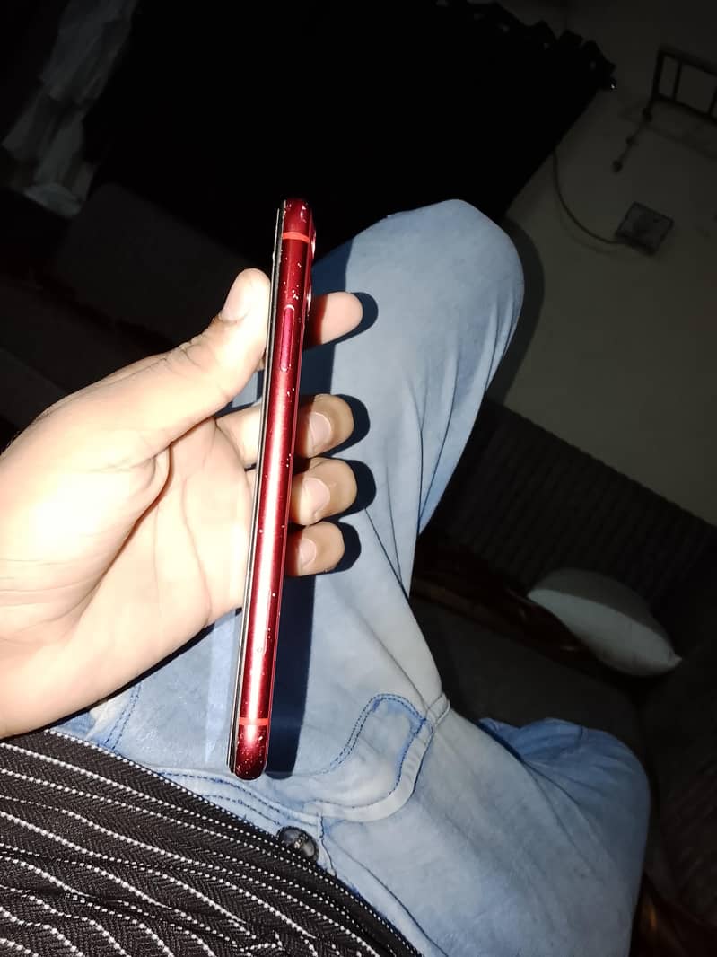 Apple iPhone 11 2