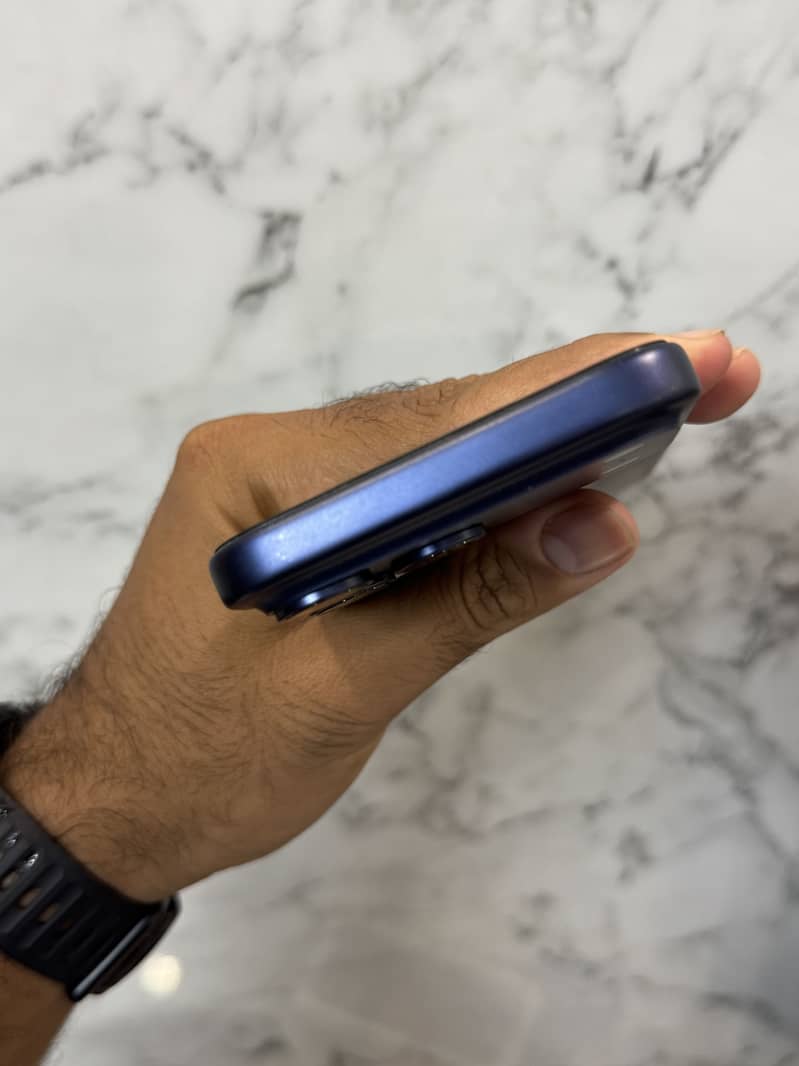 Iphone 17 Pro Max 4