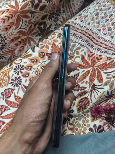 OPPO Reno2 F