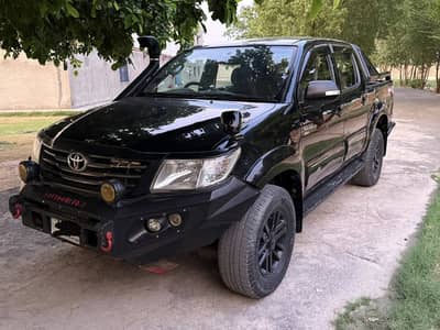 Toyota Hilux 2016