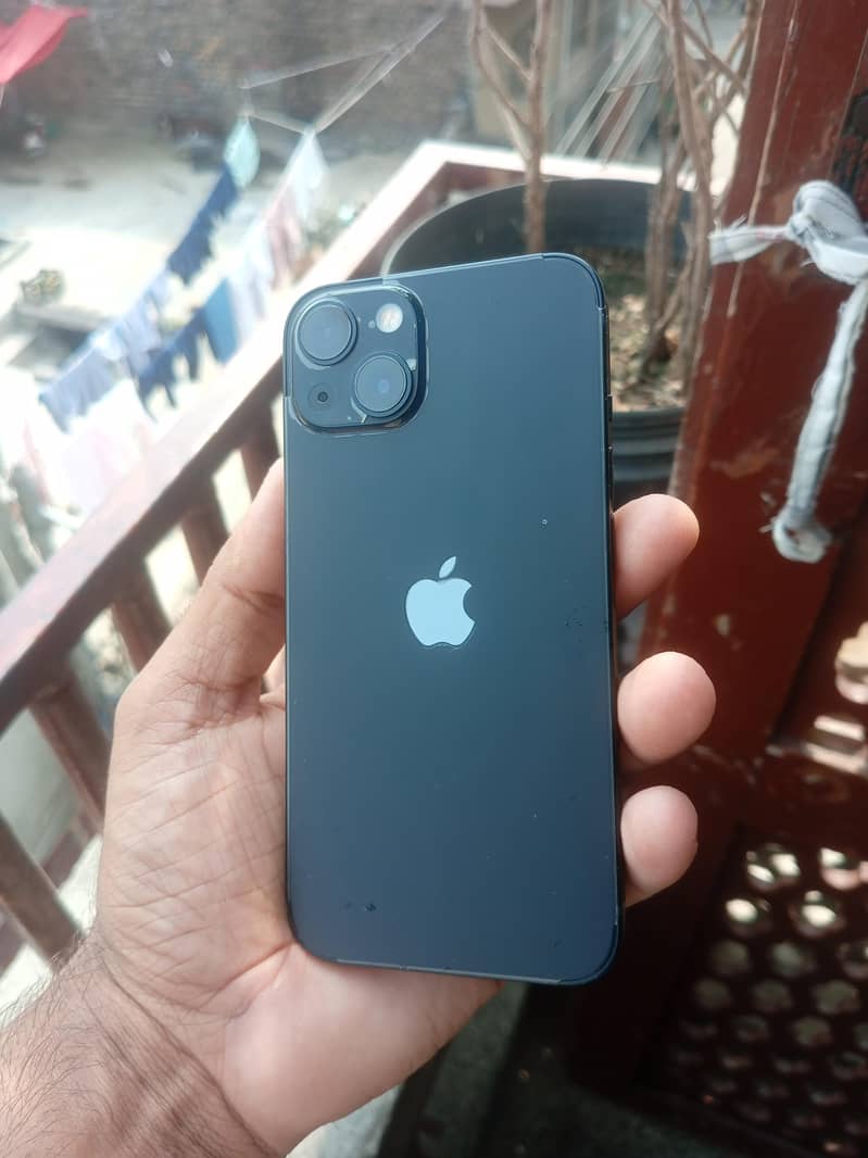 Apple iPhone 13 5