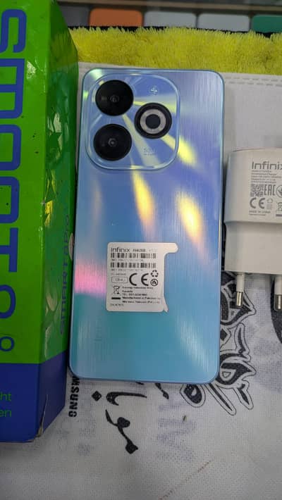 Infinix Smart 8 Pro