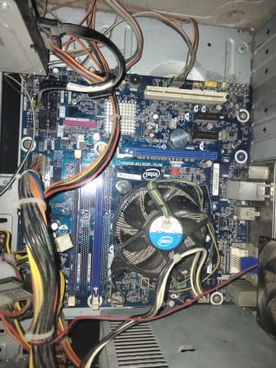 Gaming PC Core i3 4GB 500GB + all cables Urgent Sale *