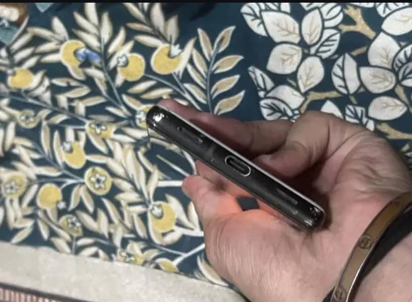 Google Pixel 6a 1