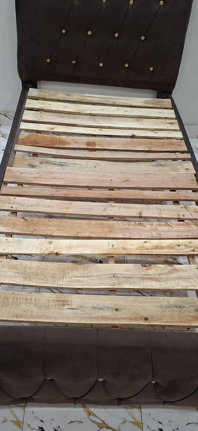 Single Bed For Sale