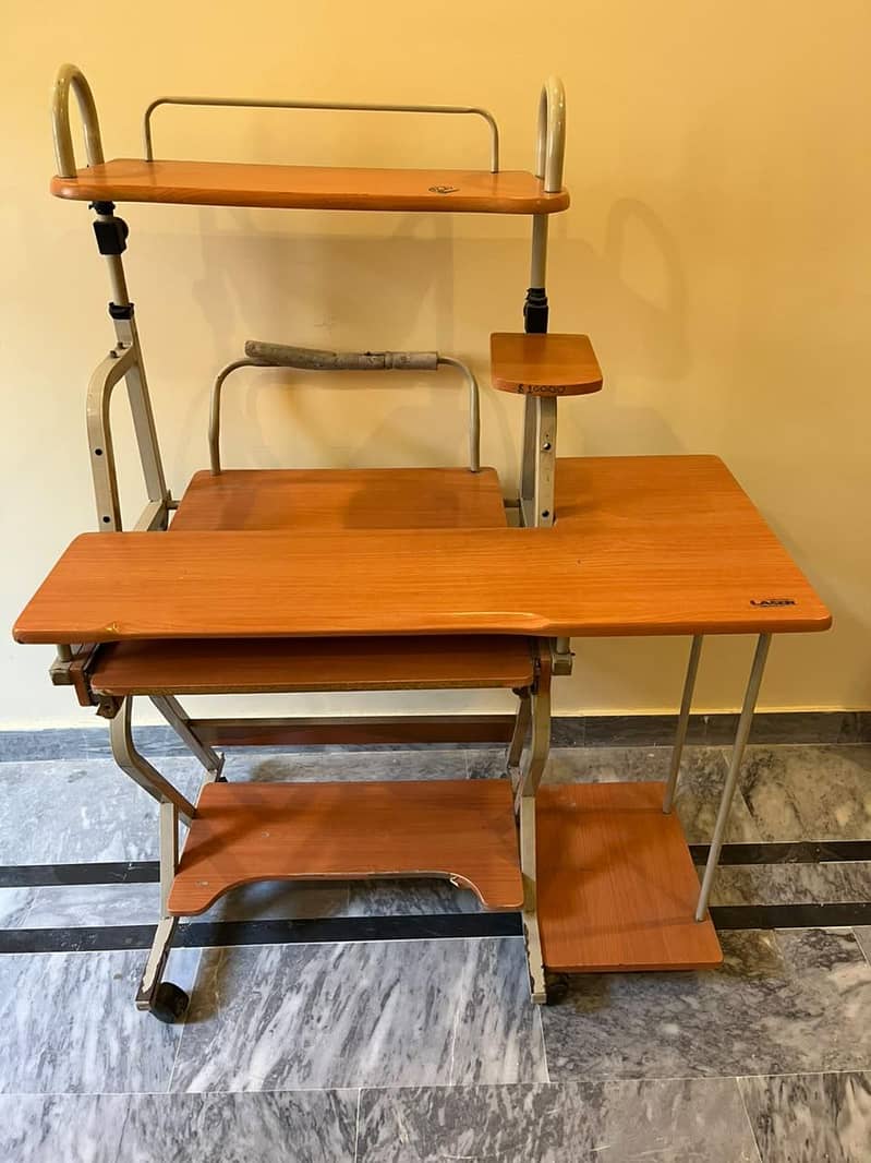 computer table 1