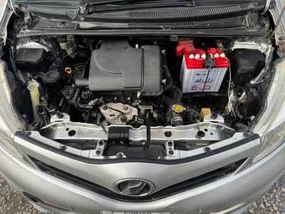 Toyota Vitz 2013