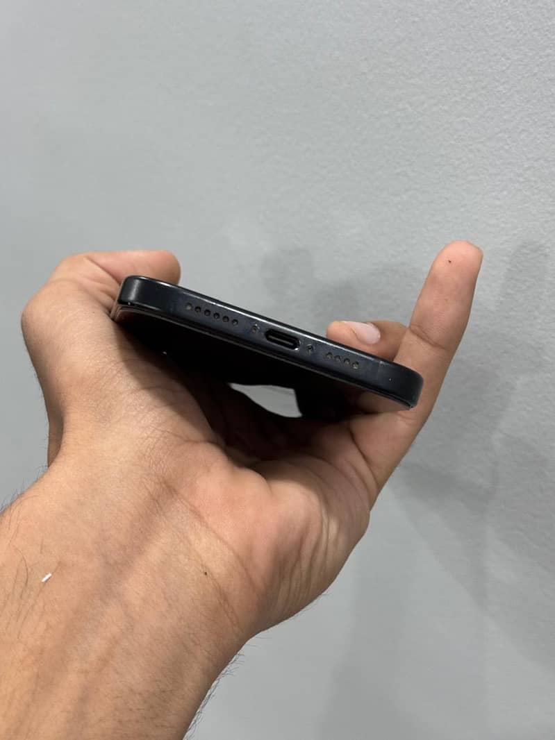 Apple iPhone 15 plus 5
