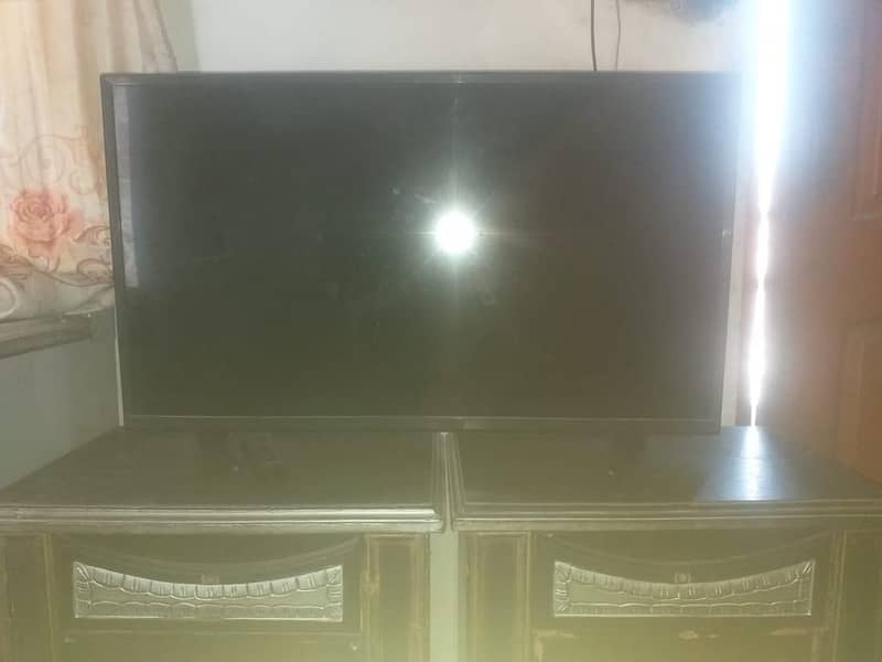 48 inch lcd 2