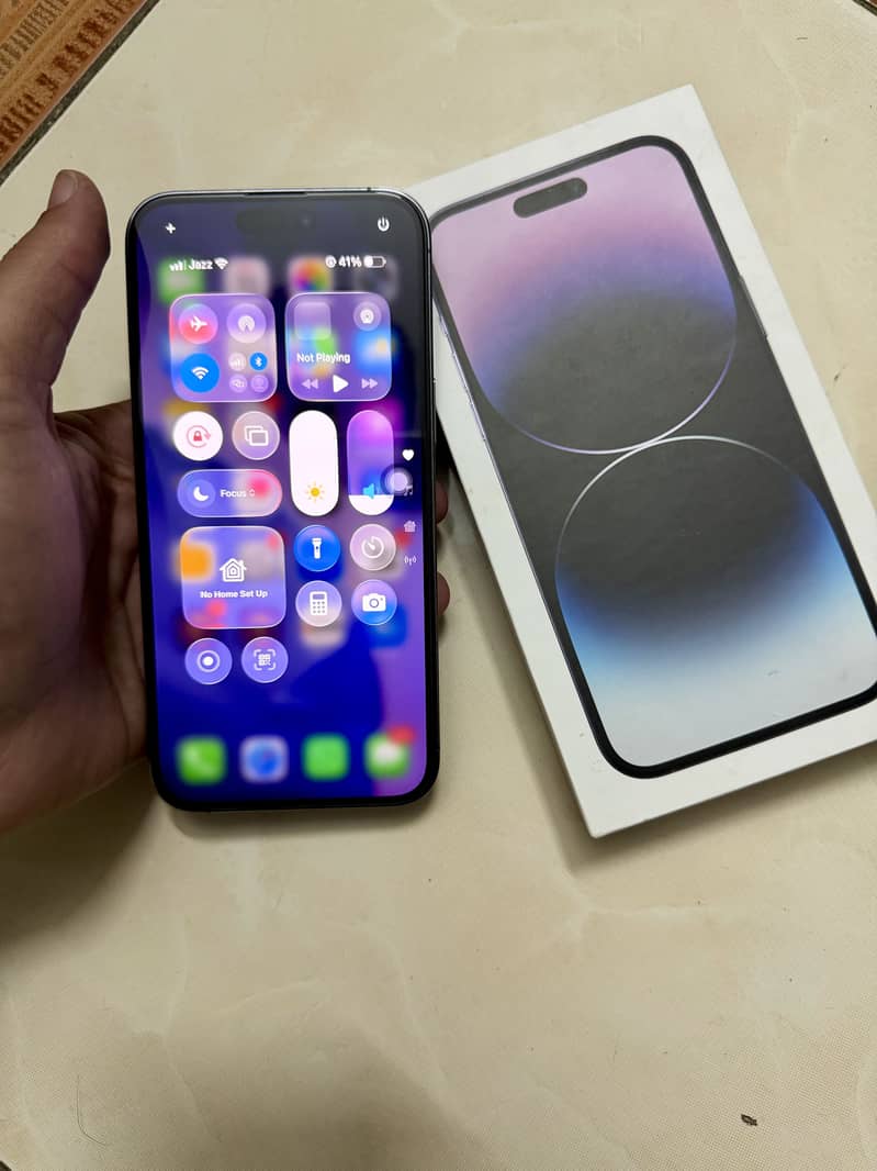 Apple iPhone 14 Pro Max 0