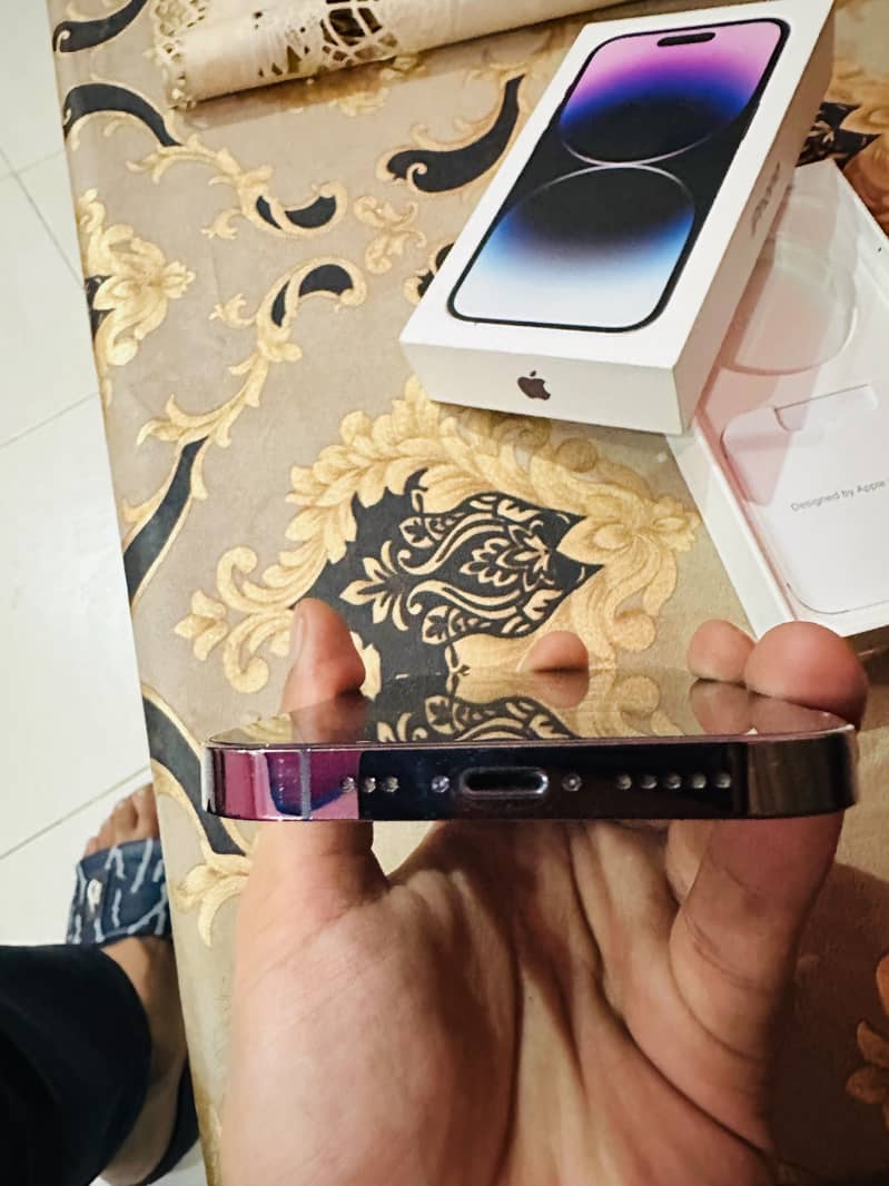 Apple iPhone 14 Pro 2