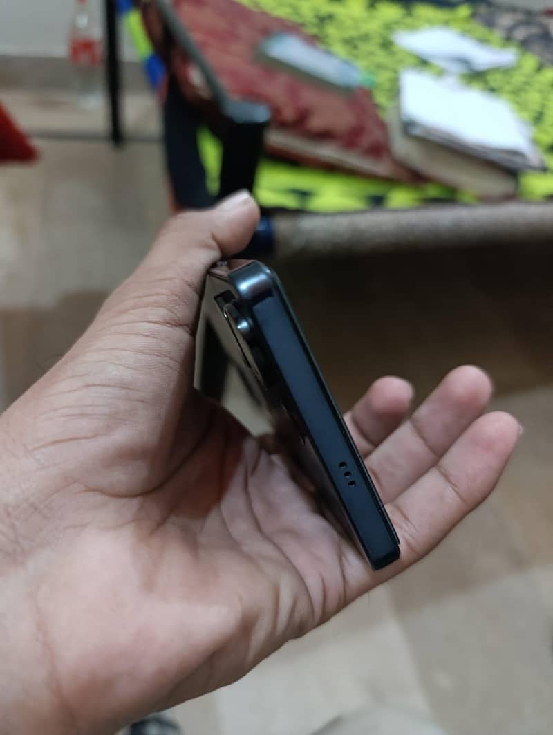 Tecno CAMON 20 1