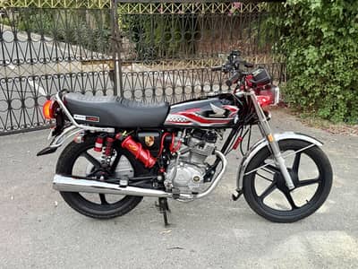 Honda 125 2024 Fully modified only 5000kms driven 10/10 condition