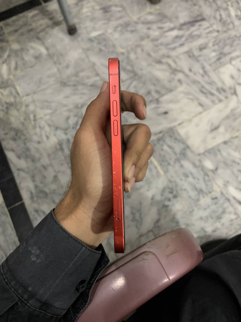 Apple iPhone 12 3