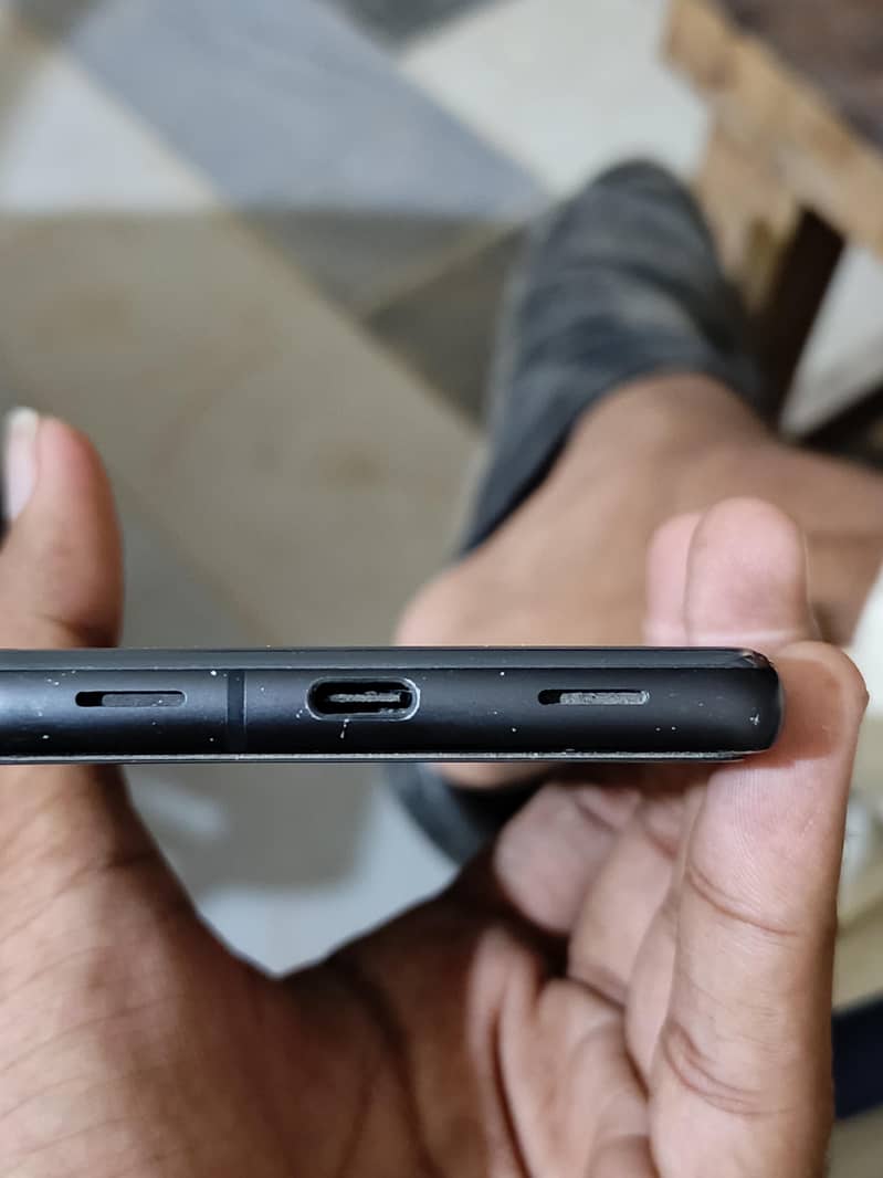 Google Pixel 7a 2