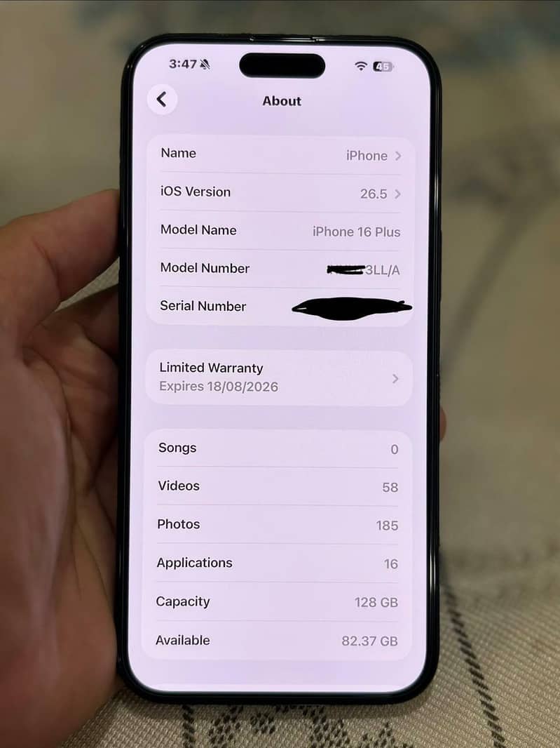 Apple iPhone 16 Plus 10