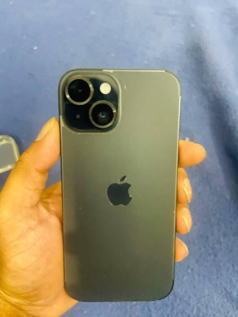Apple iPhone 15 1