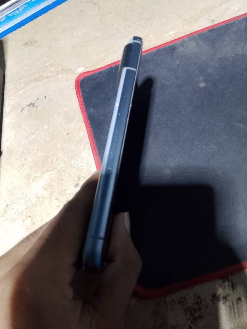 Google Pixel 8 1