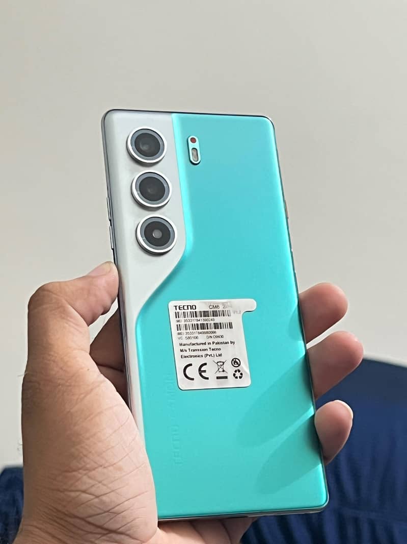 Tecno CAMON 40 Pro 2