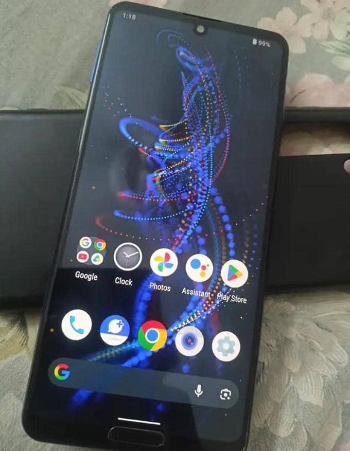 Sharp Aquos R5G 3