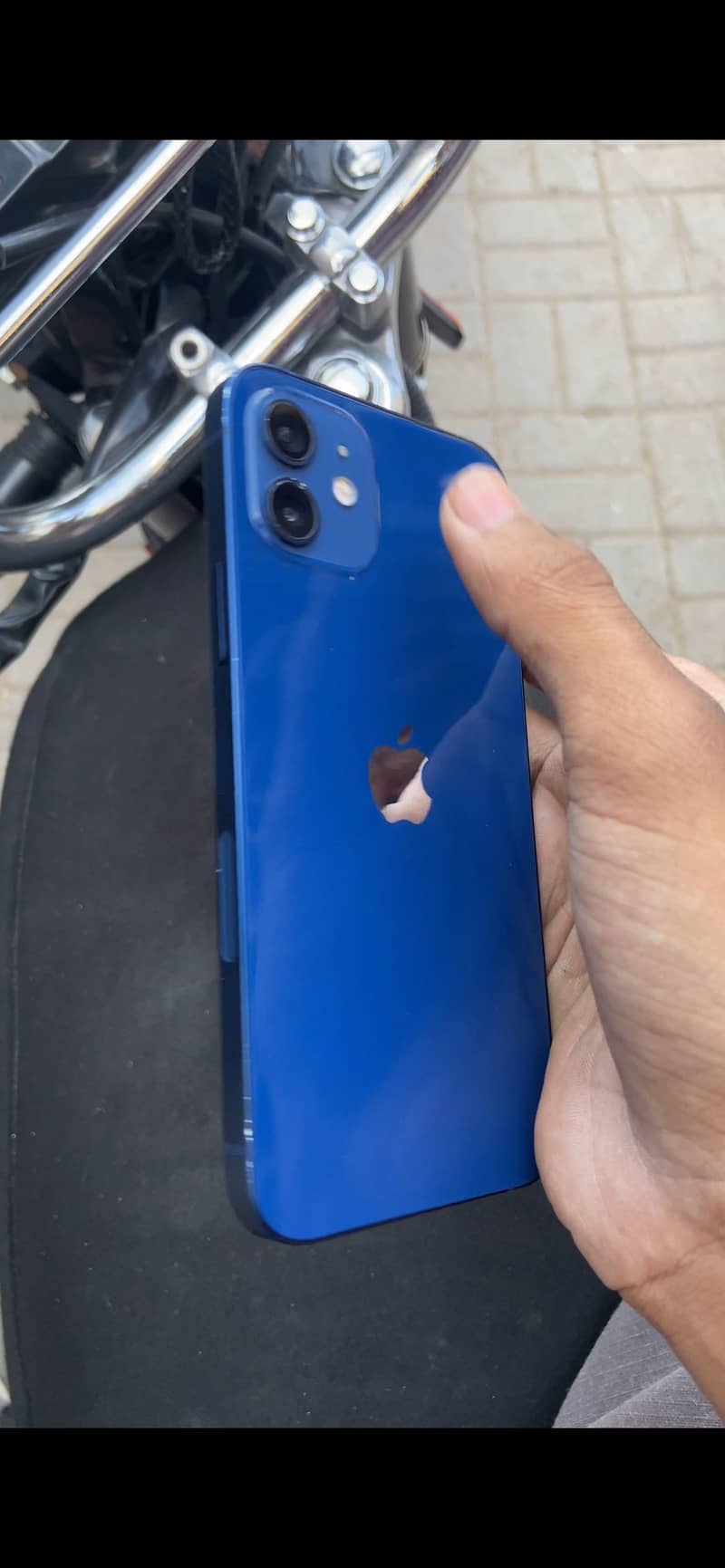 Apple iPhone 12 2