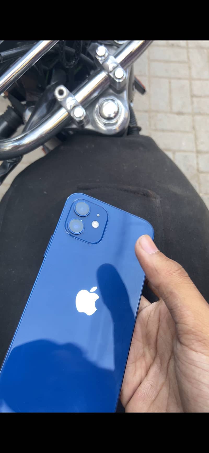 Apple iPhone 12 3