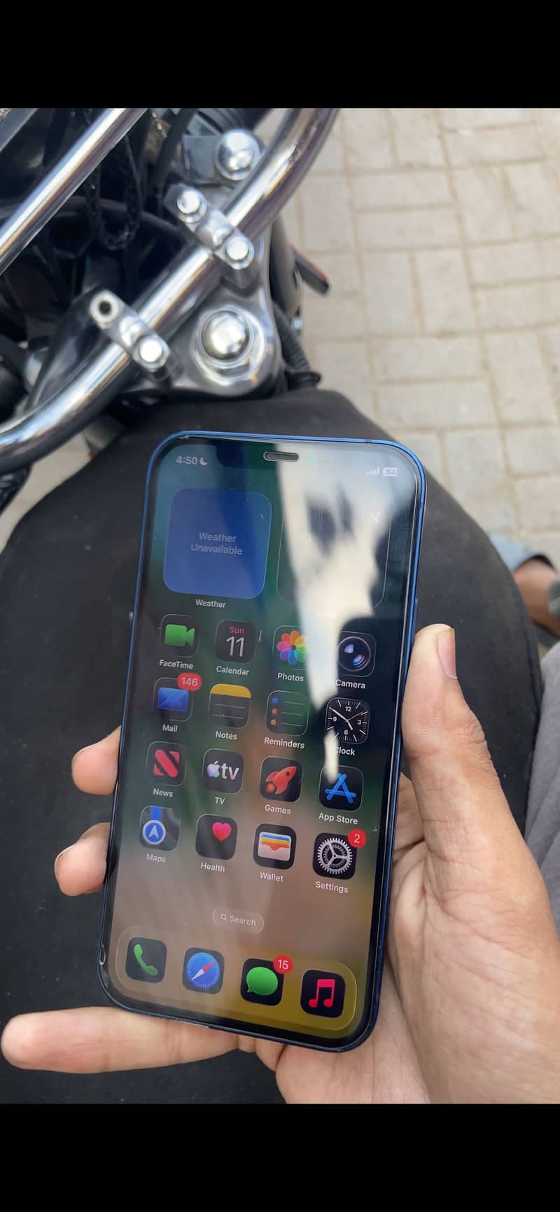 Apple iPhone 12 4